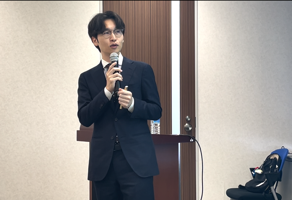CityLife主催セミナー「顔のたるみは口から始まる？」で講演する北千里カツベおとなこども歯科・矯正歯科院長